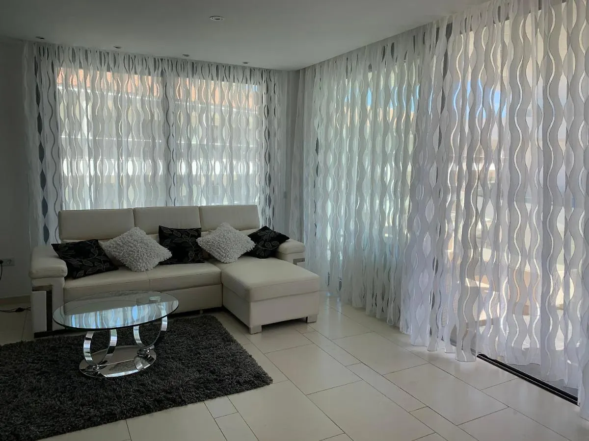 Penthouse Las Olas Palm-mar 0*,
